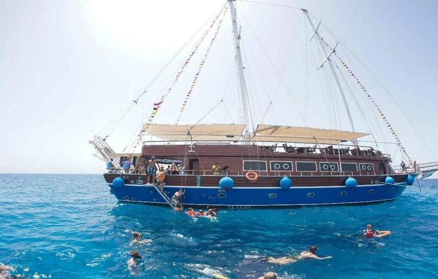 Pirates Sailing Boat Cruise to Turtle Bay – Marsa Alam